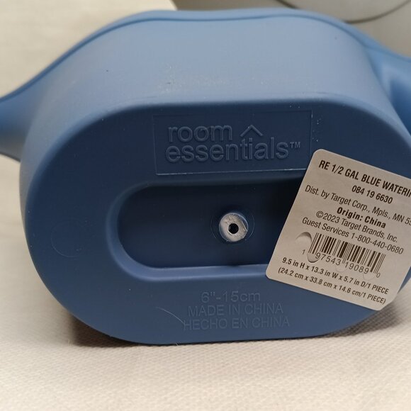 Room Essentials 1/2 Gallon Watering Can 2-Pack Blue & gray Colors-Brand New - Picture 6 of 6